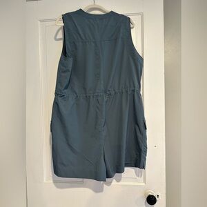 Used romper with waste drawstrings